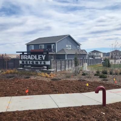 38 Bradley Heights Community Fence By Derken Fences