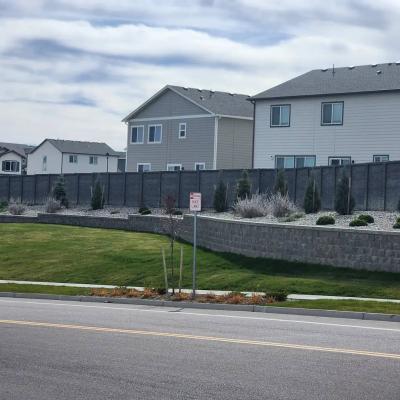 40 Bradley Heights Concrete Wall